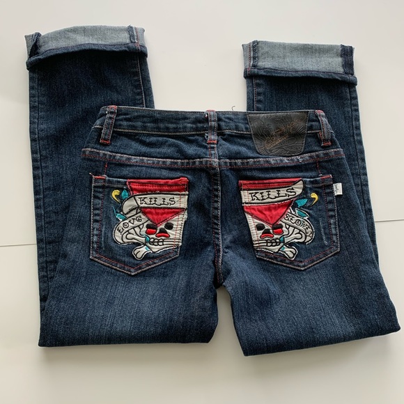 SOLD Like New Ed Hardy Capris - Picture 4 of 10